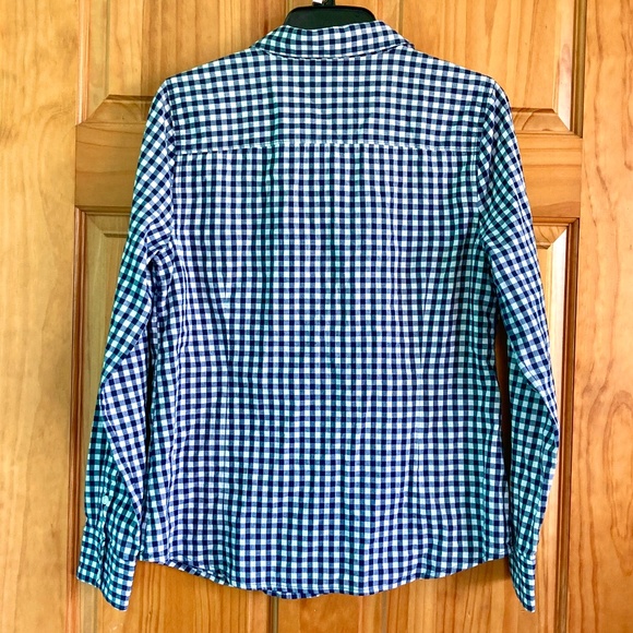 Women’s size medium Crown and Ivy navy and white checked button down top - Picture 2 of 5